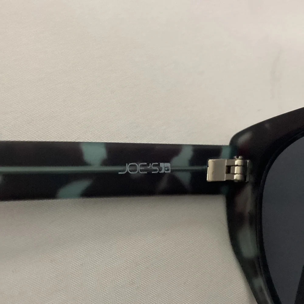 Joe’s Jeans Sunglasses Women Matte Tortoise W/Maximum UV Protection New